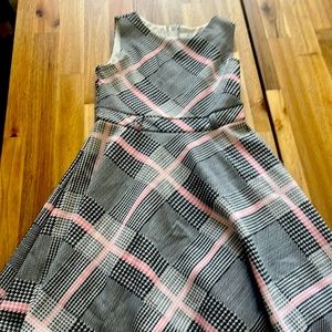 Rate editions houndstooth black and pink a- line dress size 7